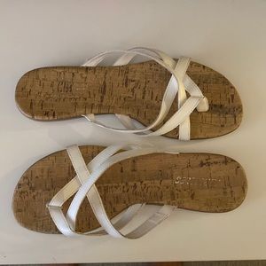 AEROSOLES - sandals - used - white , brown bottom